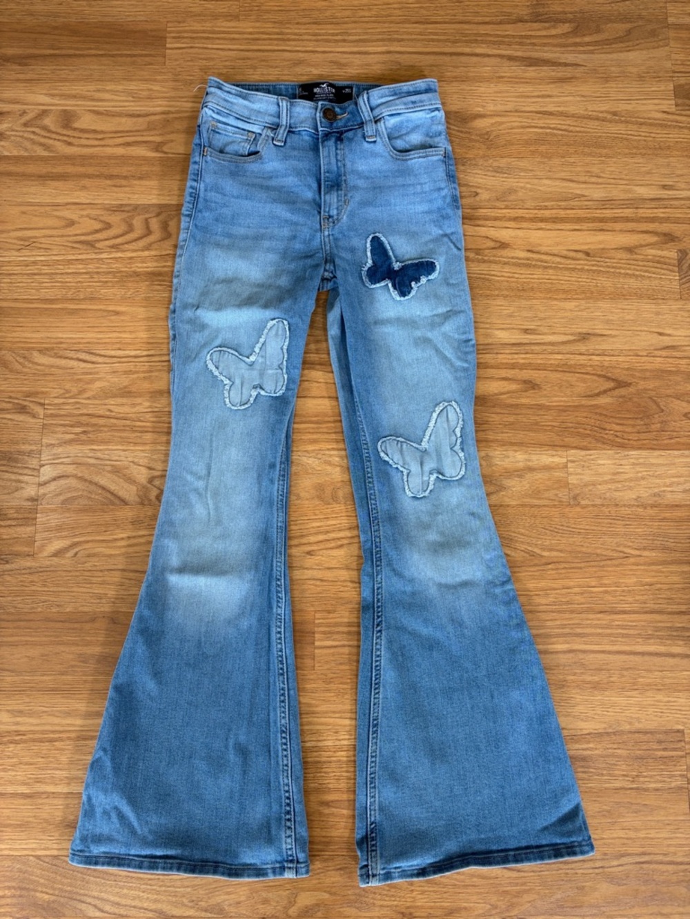 Hollister Flare Jeans with Butterfly Appliqués Size 25S